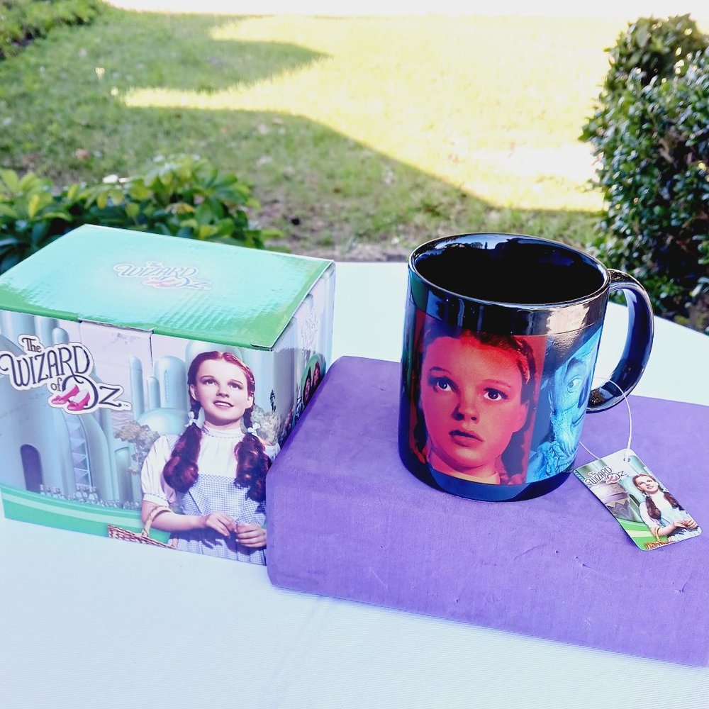 Wizard of Oz Coffee Mug NIB